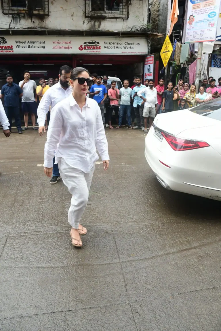 Saif Ali Khan, Kareena Kapoor, Farah Khan Attend Malaika Arora’s Father Anil Mehta’s Last Rites