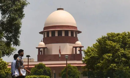 Gujarat Man Arrested for Operating a Fake Court and Disposing of Hundreds of Cases